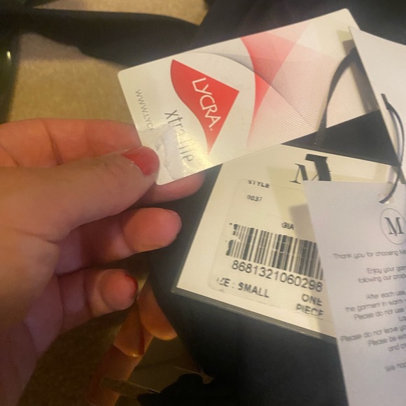 Moeva Never worn baiting suit - Picture 10 of 11